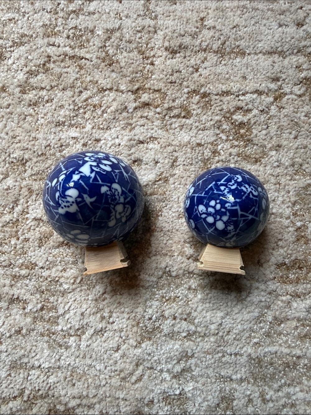 Porcelain birdcage food cups - Picture 2 of 6